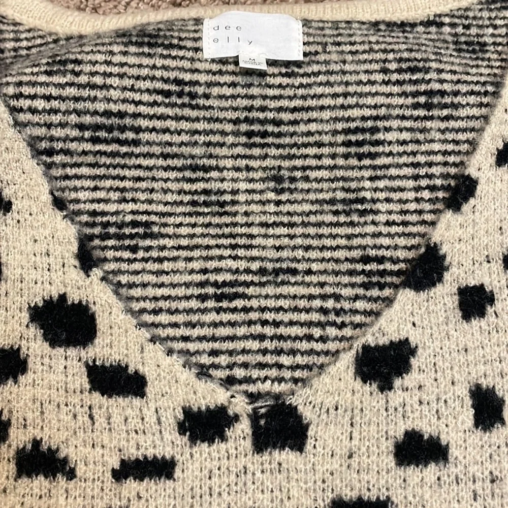 DEE ELLY COLD BLOUSE SIZE M - Picture 16 of 16